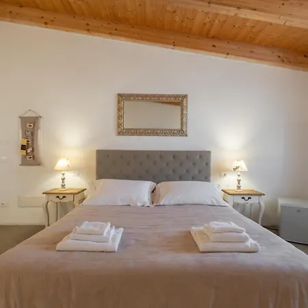 Dimoras Boutique ゲストハウス 4*