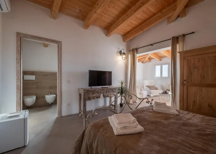 Maison d'hôtes Dimoras Boutique 4*